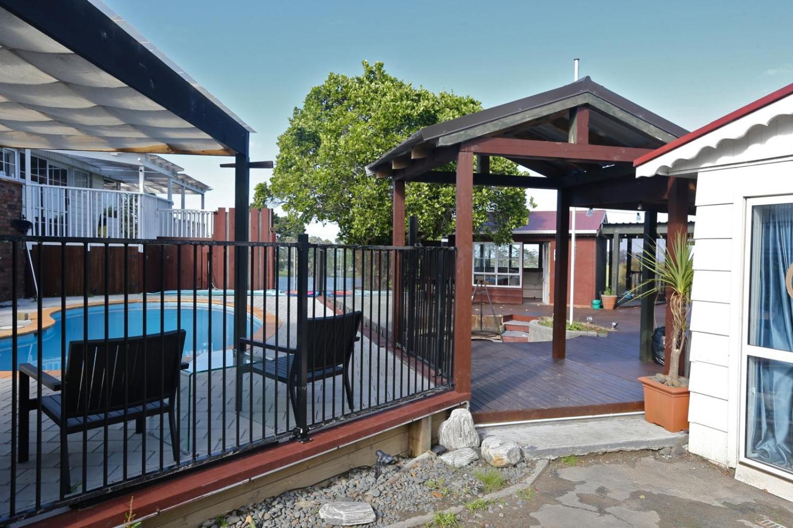 Holiday House In Totara Park Auckland Ngoại thất bức ảnh