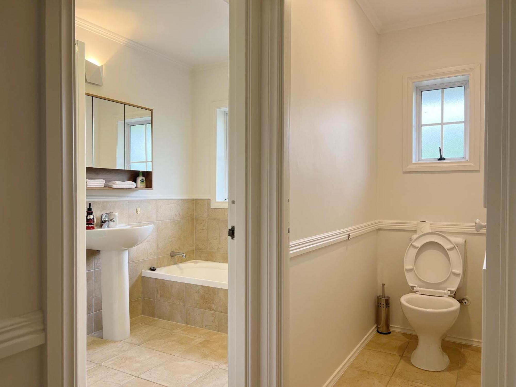 Holiday House In Totara Park Auckland Ngoại thất bức ảnh